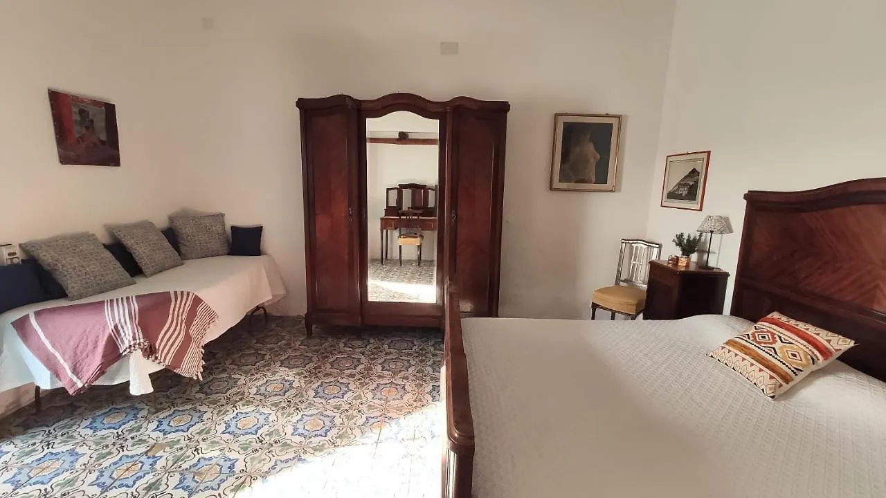 Apartment Ferienwohnung La Casa Di Nonna Ida Stromboli Italien